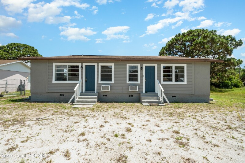 2959 Carver St, Mims, FL 32754 Apartment for Rent in Mims, FL