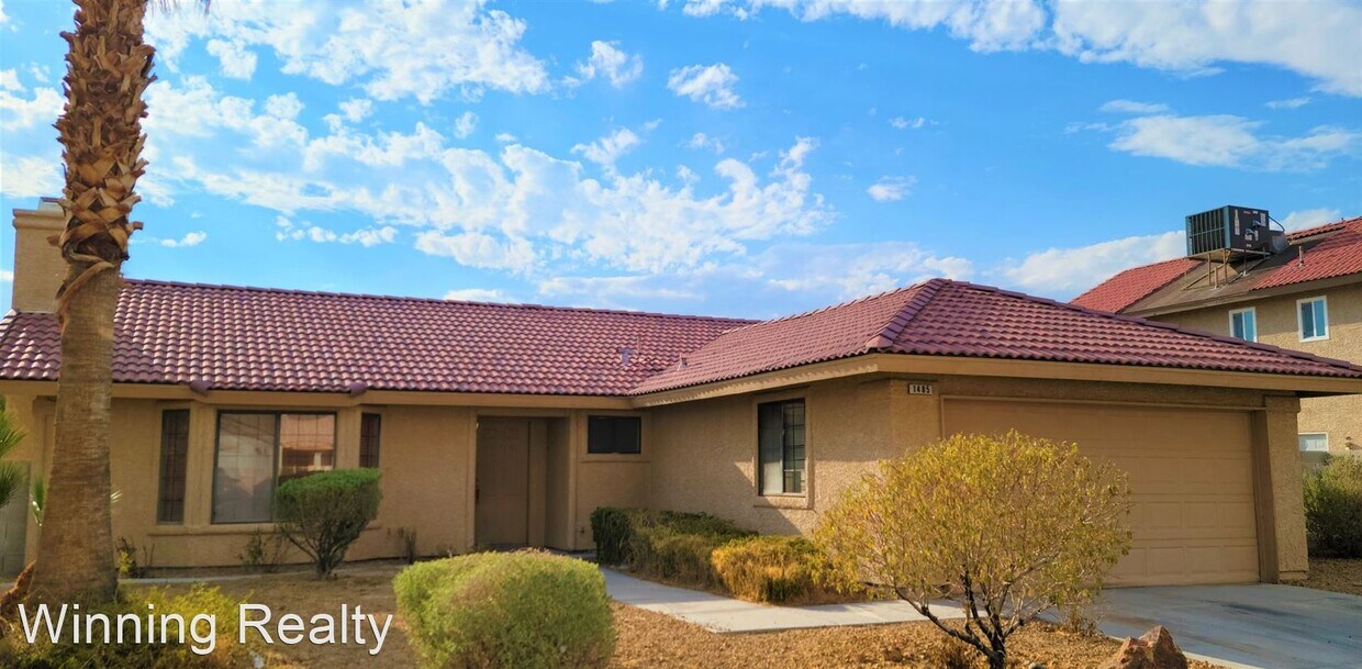 Foto principal - 3 br, 2 bath House - 1485 Mount Hood St