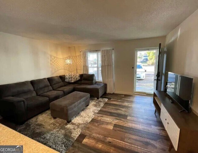 Foto del edificio - 683 Grant St