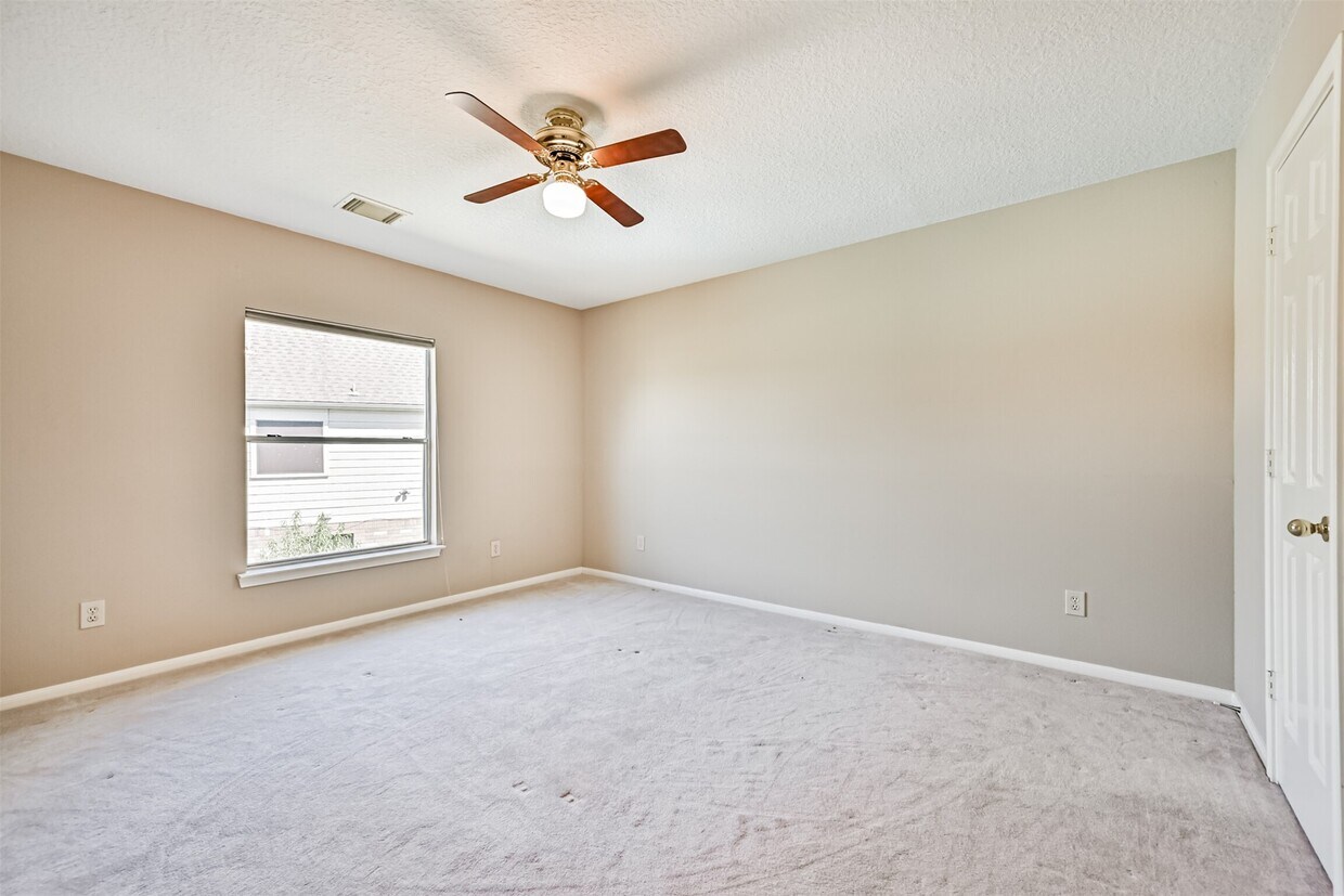 Primary Photo - 4014 Ivywood Dr