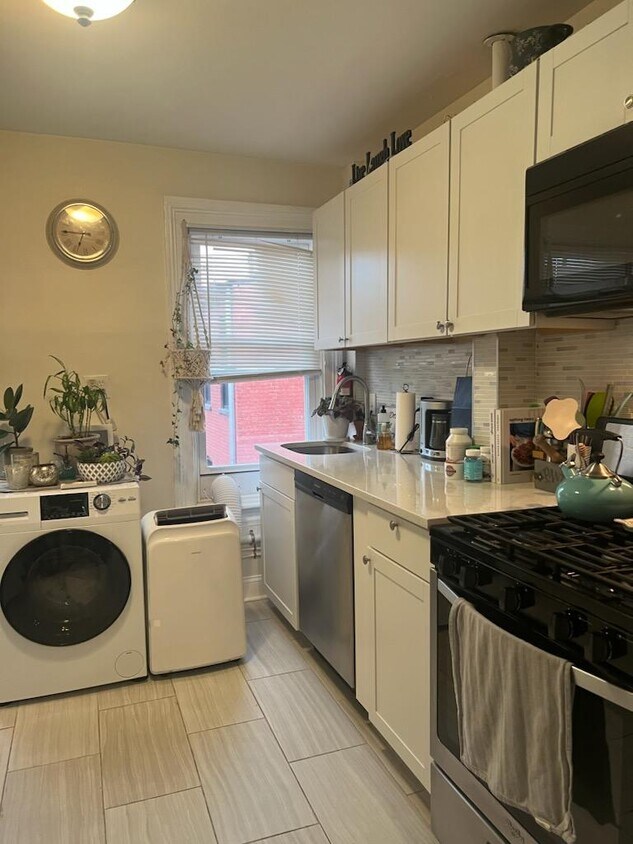 Kitchen - 451 Jersey Ave