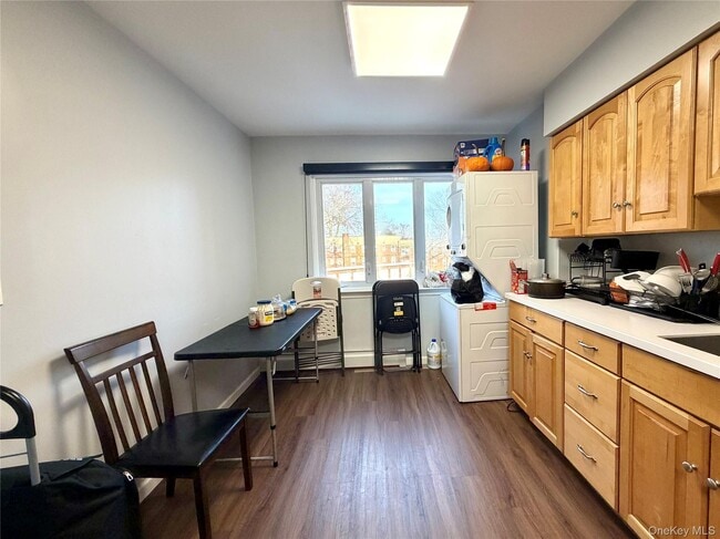 Foto del edificio - 27-30-30 Francis Lewis Blvd