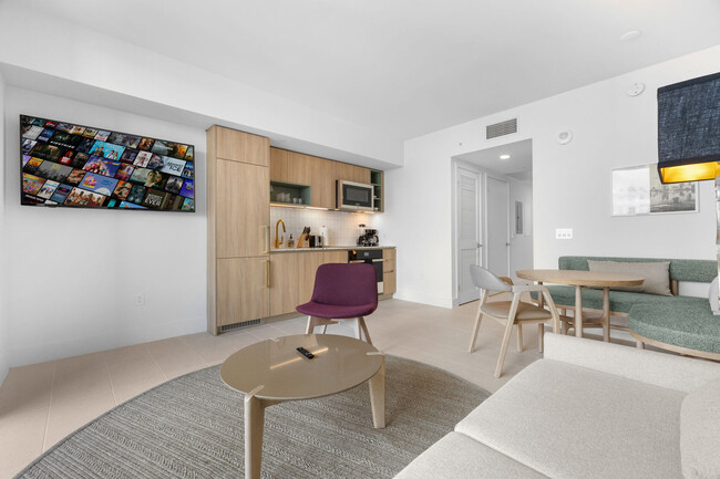 Foto del edificio - 159 NE 6th St