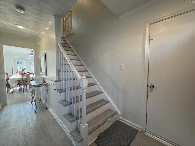 Building Photo - 2012 Springside Ct