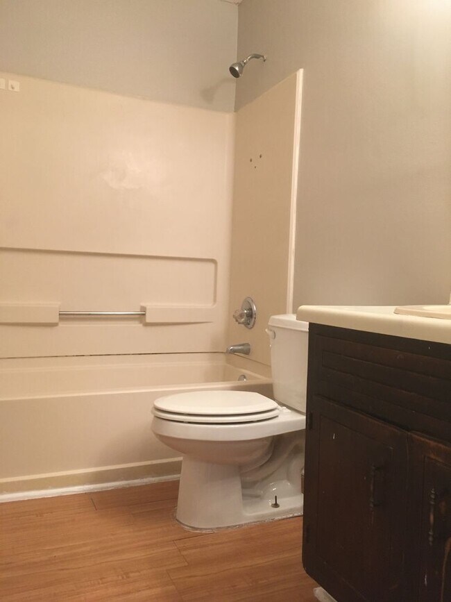 Foto del edificio - 1780 Southgate Ln SE