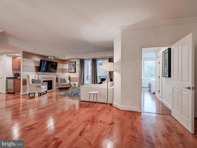 Building Photo - 801 Key Hwy