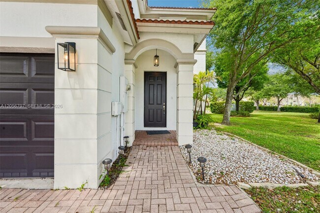 Foto del edificio - 8188 NW 108th Pl