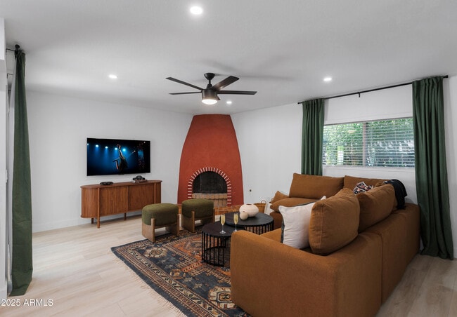 Foto del edificio - 12271 N 74th St