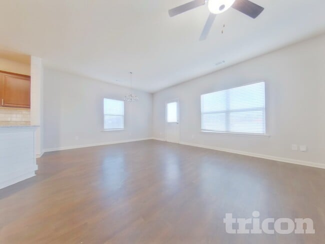 Building Photo - 116 Cypress Point