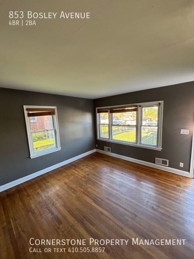 Foto del edificio - 853 Bosley Ave