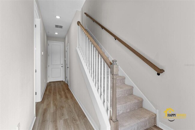 Foto del edificio - 8530 Warburg Alley