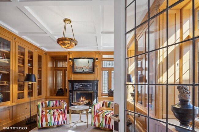 Foto del edificio - 919 Hill Rd