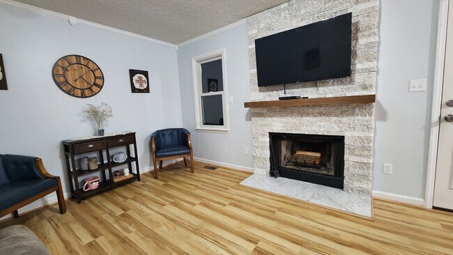 Foto del edificio - 1125 Penselwood Dr