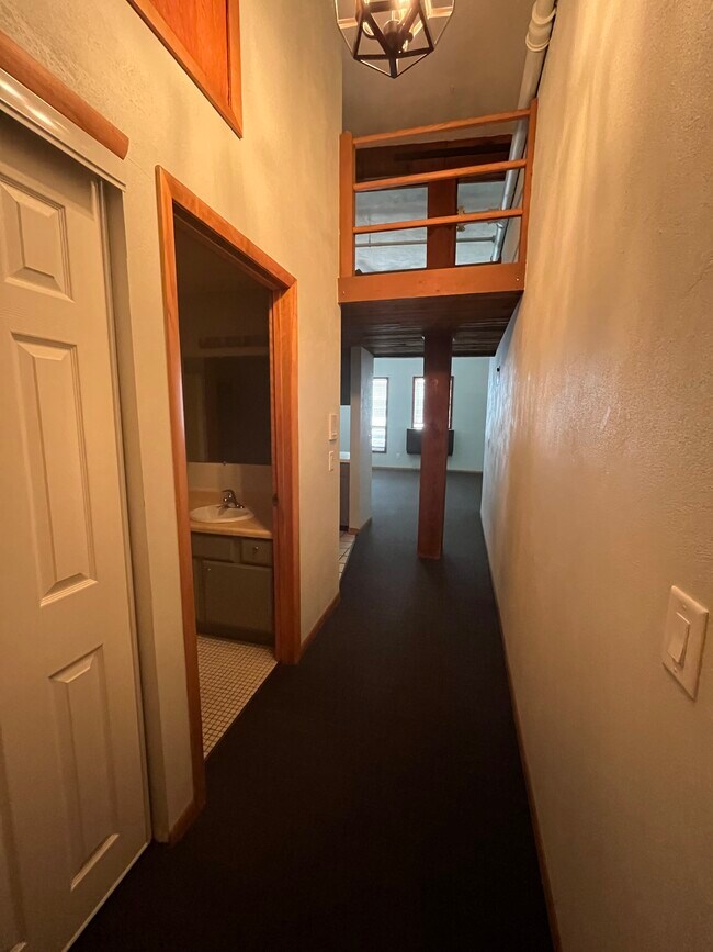 Foto del edificio - 222 Jay St