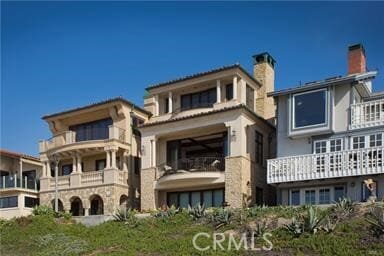 Building Photo - 1712 The Strand