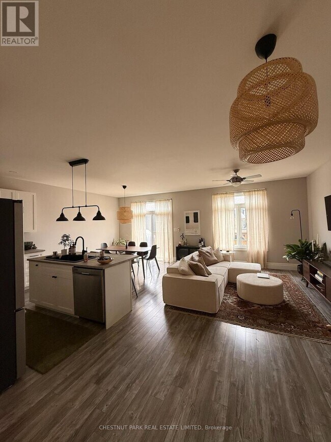 Photo du bâtiment - 43 Curtis St