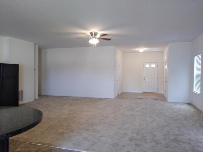 Building Photo - 4424 Rishel St
