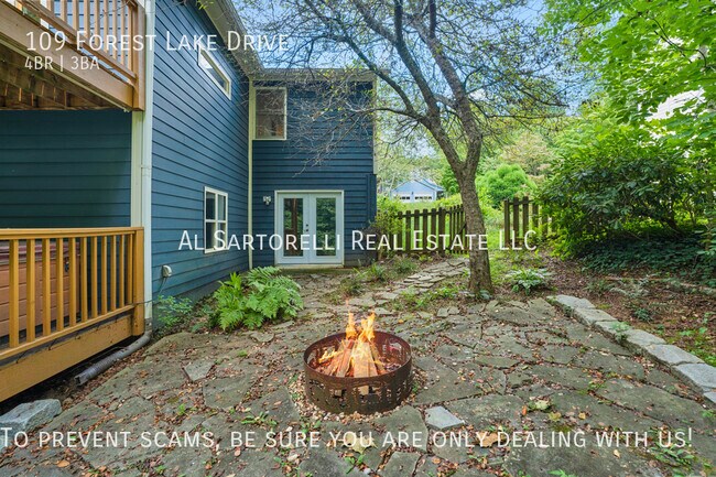 Building Photo - 4 Bedroom 3 Bath in Fantastic Forest Lake ...