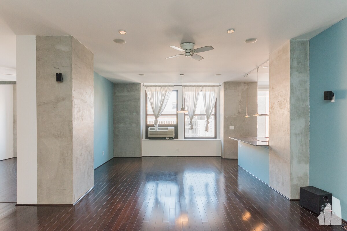 Foto principal - 600 S Dearborn St