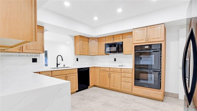 Foto del edificio - 3710 N 54th Ave