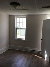 Building Photo - 603 Canal Dr