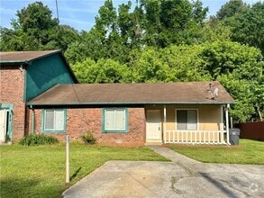 Building Photo - 880 Stillwater Ln