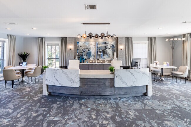 Interior de la oficina de arrendamiento - The Sound at Saint Martin