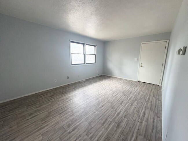 Foto del edificio - 606 N Mason St