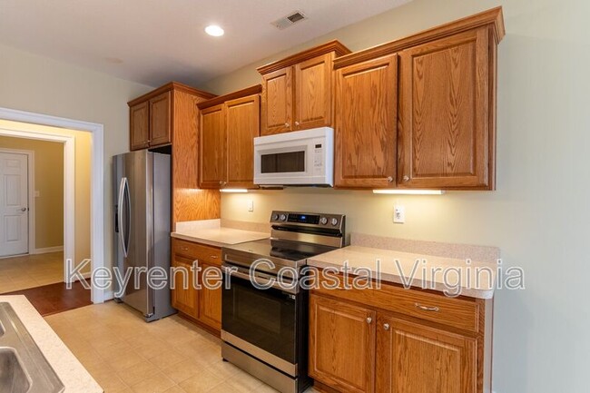 Foto del edificio - 22377 Charthouse Ln