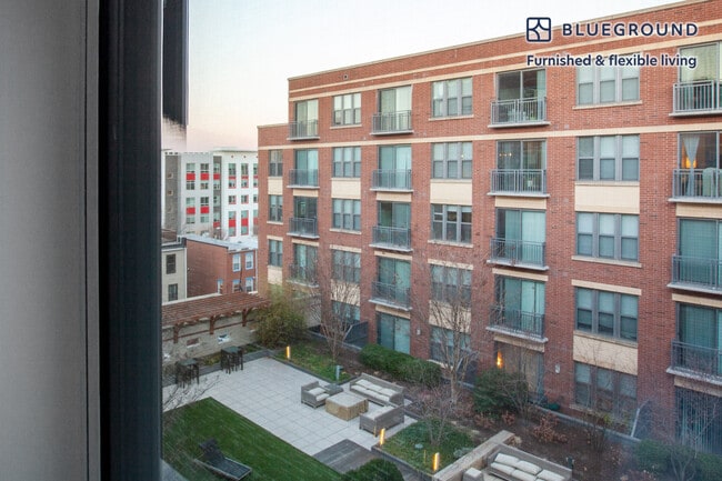 Building Photo - 360 H St NE