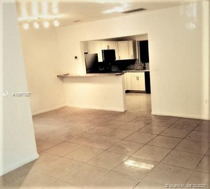Building Photo - 402 Navarre Ave
