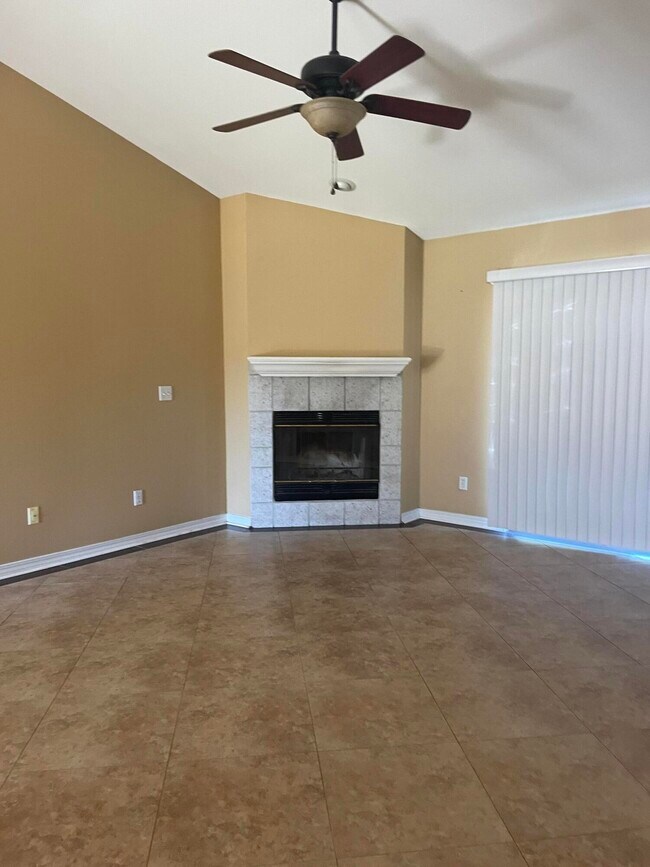 Building Photo - 4990 Elea Calle Ln