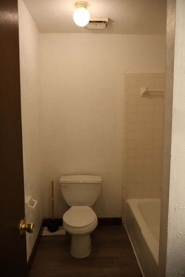 Foto del edificio - 2305 Southridge Dr