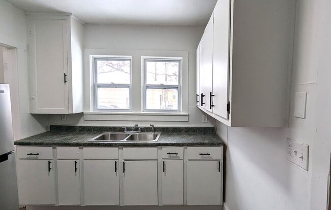 Foto del edificio - 2513 Howden St