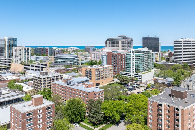 Aerial Context - 1572 Maple Ave