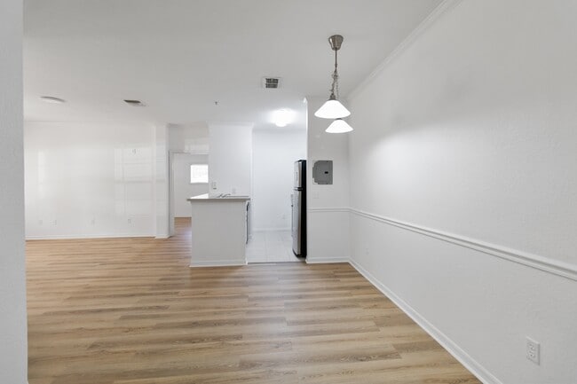 Foto del edificio - 3599 Conroy Rd