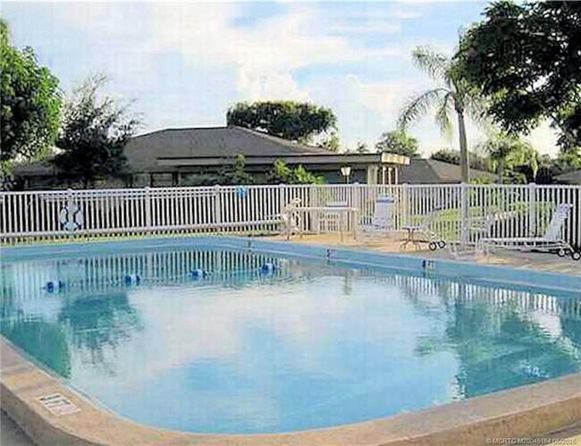 Foto del edificio - 5211 SE Sea Island Way