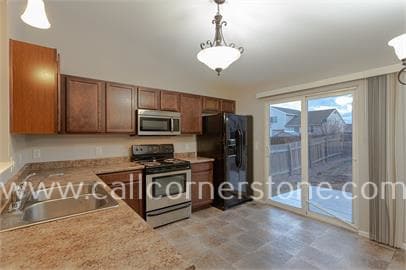 Building Photo - 5861 Maroon Way