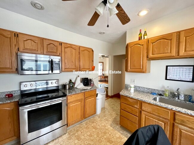 Foto del edificio - 290 Boston Ave