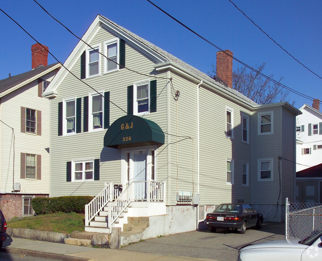 Primary Photo - 326 Bank St