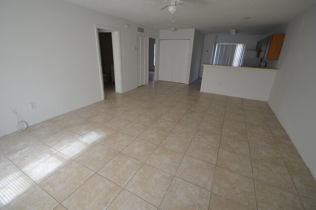 Photo - 2 Bedroom 2 Bath in Winter Park AVAILABLE AUGUST 17th! Apartment