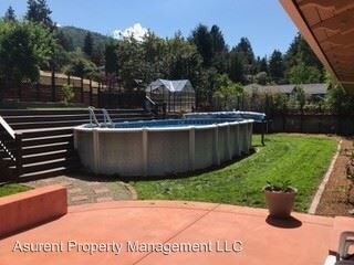 Building Photo - 4 br, 3 bath House - 1946 Nezla St