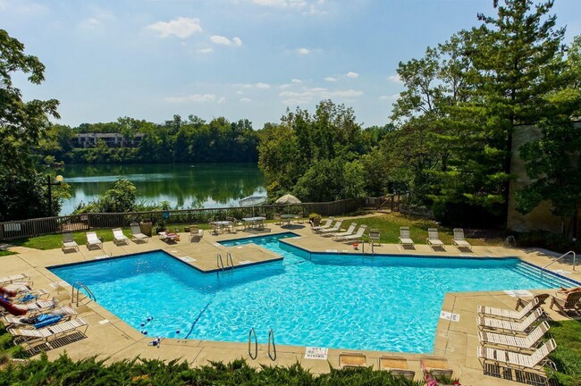 Foto del edificio - 1478 Cliff Ct