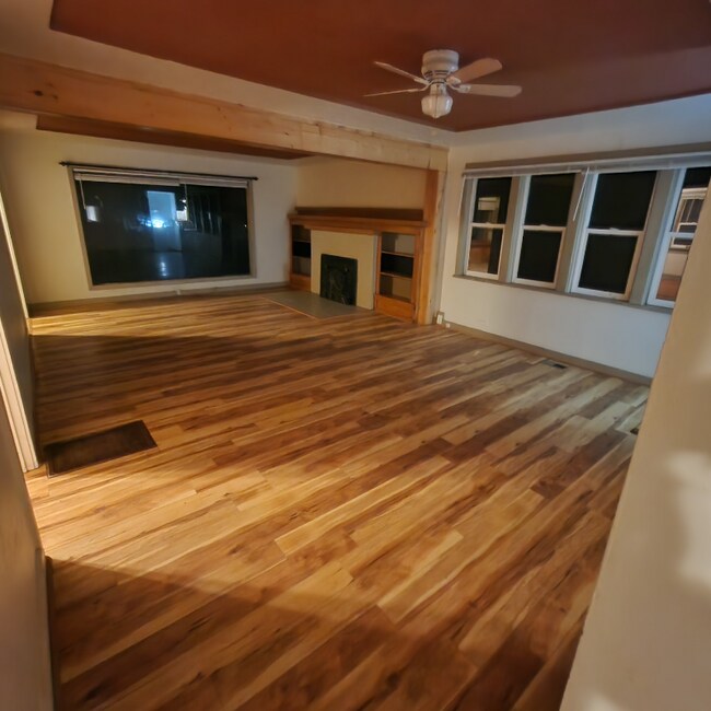 Foto del edificio - 1112 8th St