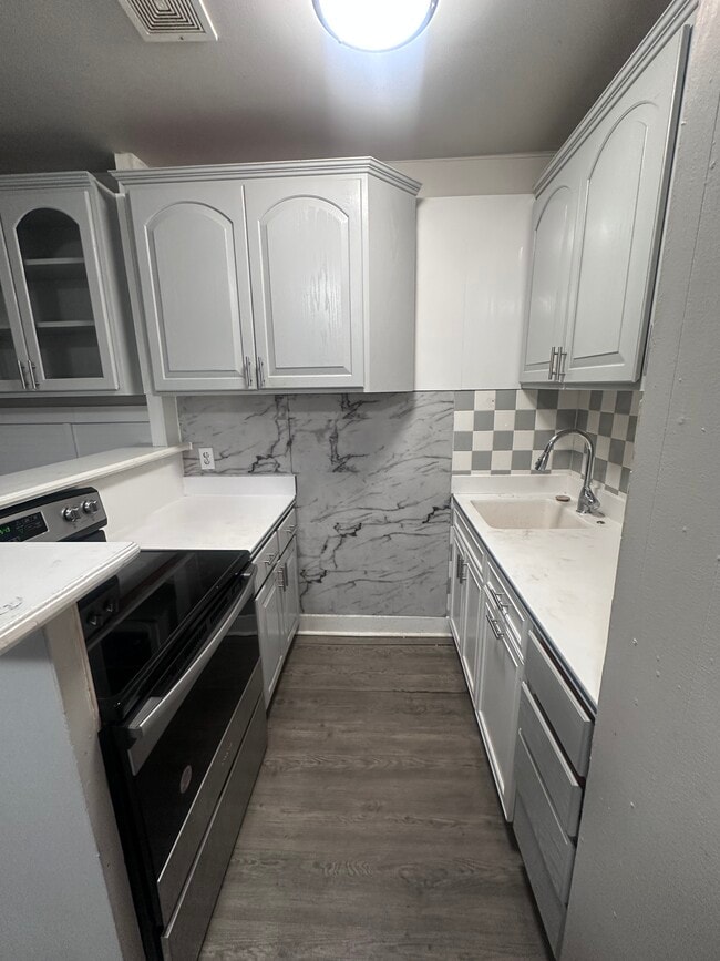 Foto del edificio - Great Mills Road #22