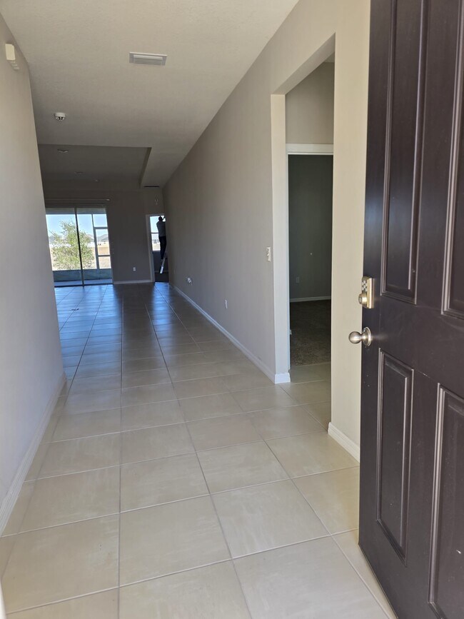 Foto del edificio - 5833 SW 85th Pl