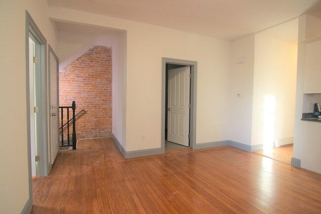 Welcome Home - 246 Lawrence St