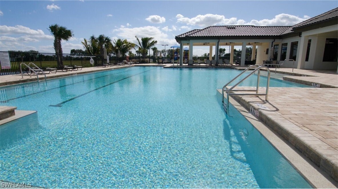 Building Photo - 14689 Cantabria Dr