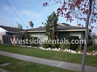Primary Photo - 690 Center St