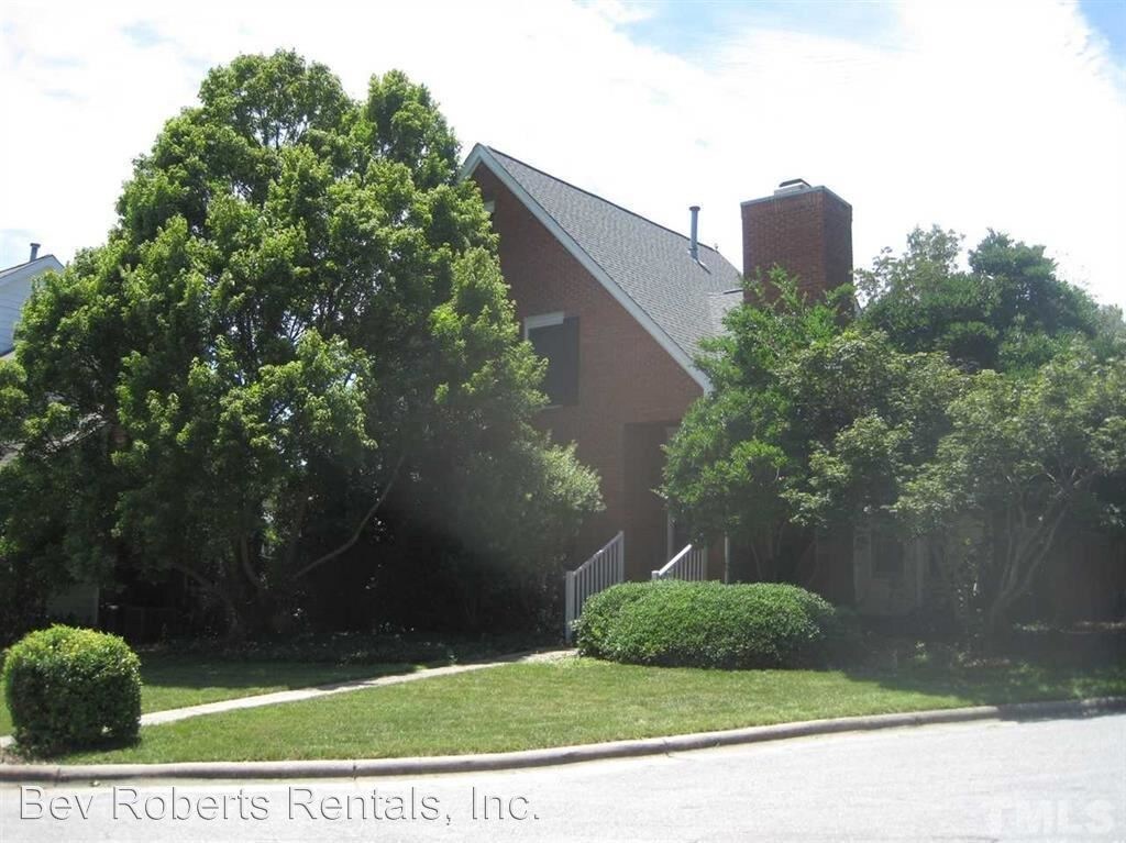 Primary Photo - 3 br, 2.5 bath House - 109 Crestpoint Court
